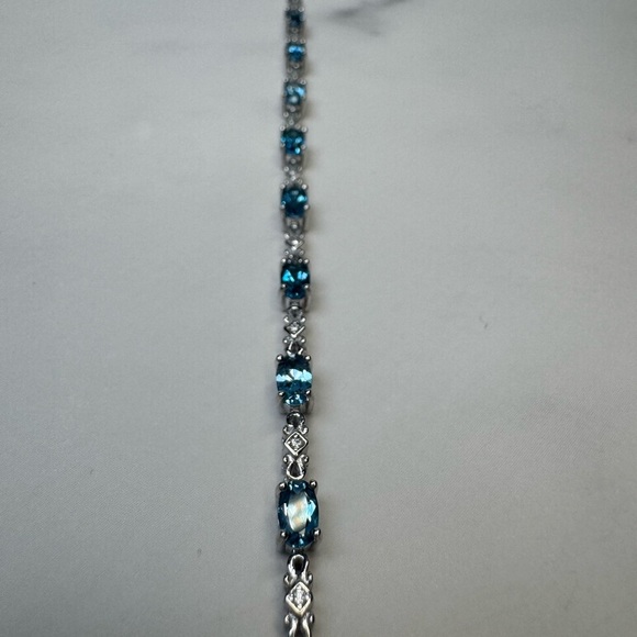 London Blue Topaz Gemstone Bracelet - Picture 5 of 8